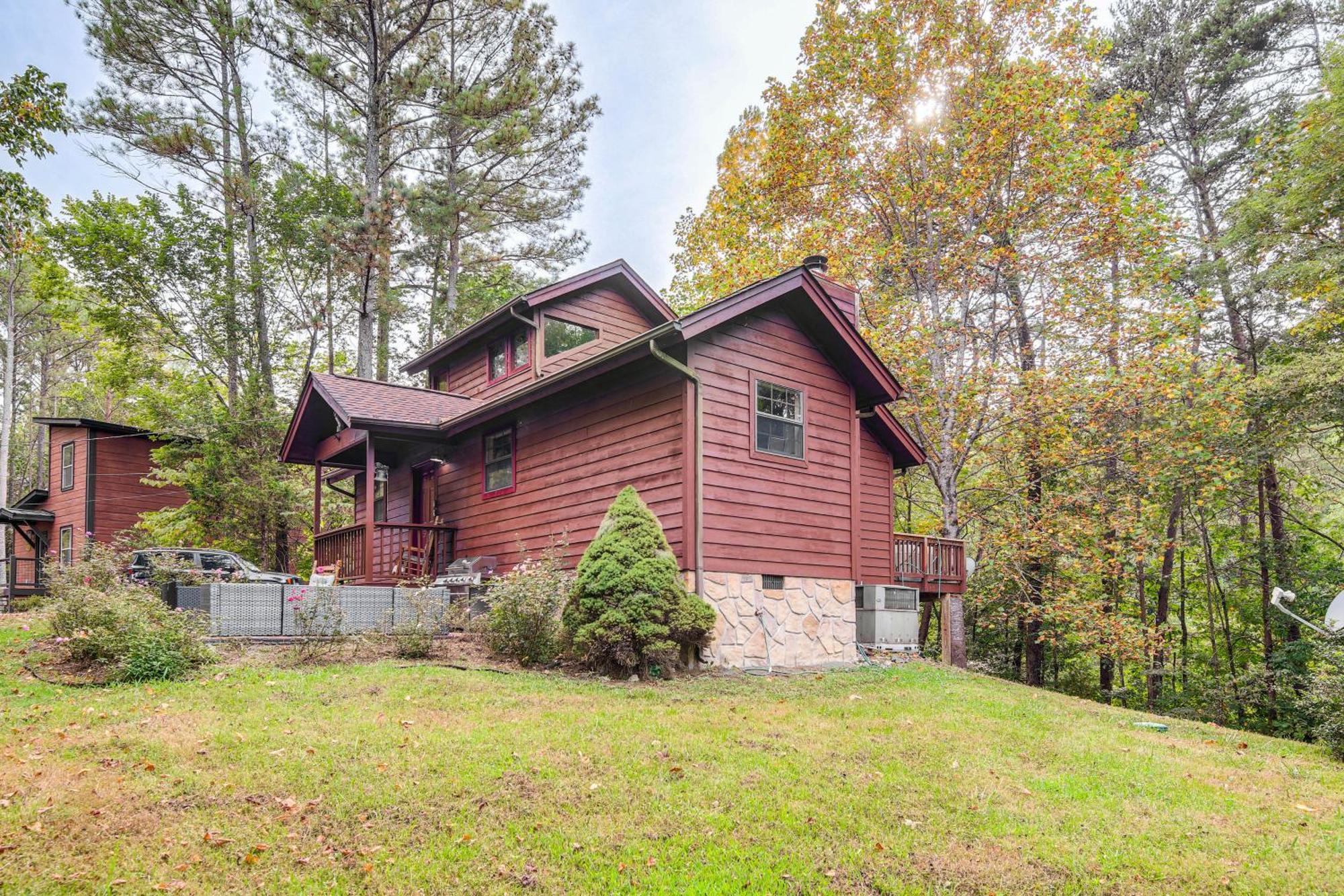 Pet-Friendly Sevierville Rental With Private Hot Tub Екстер'єр фото