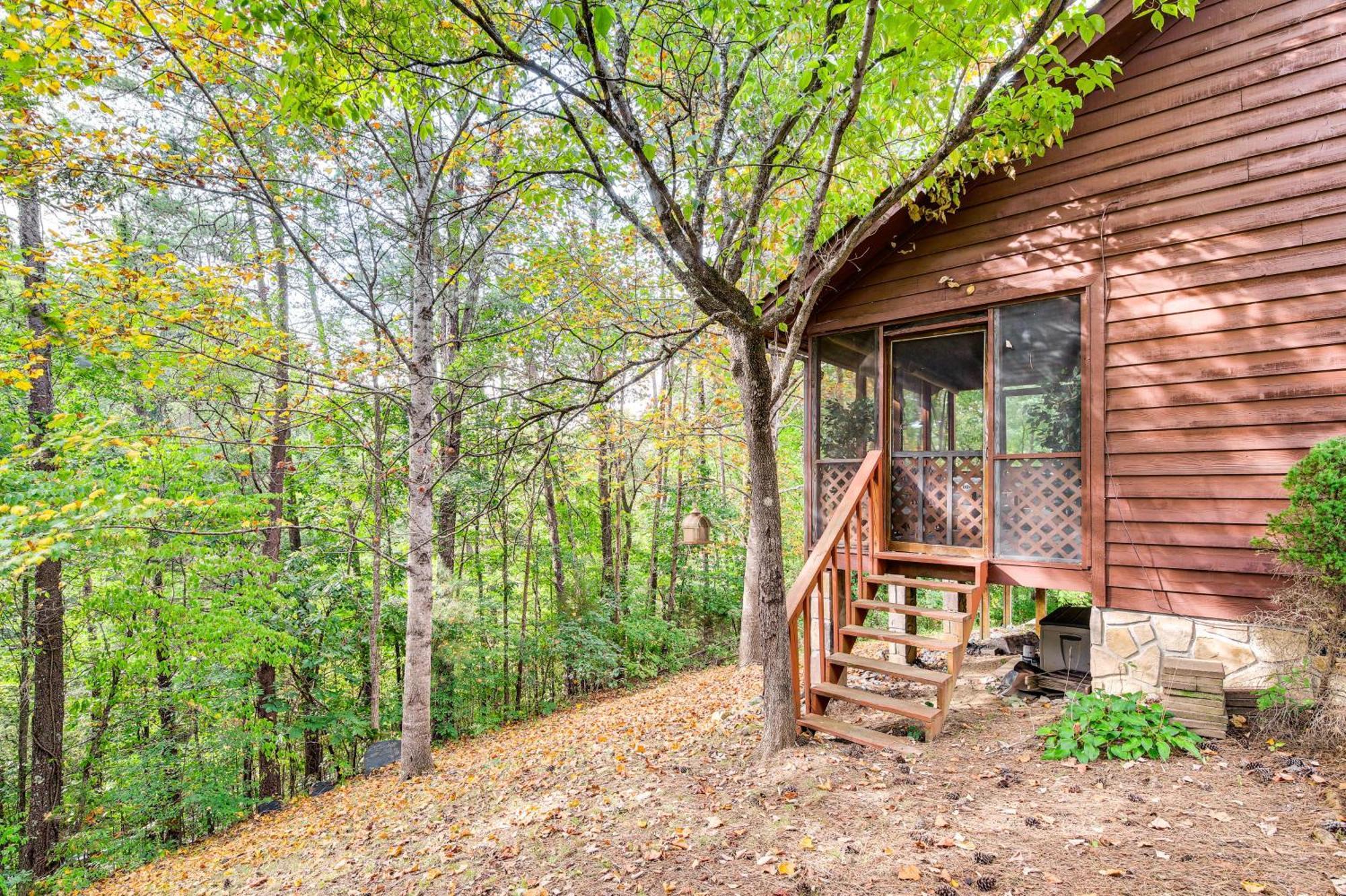 Pet-Friendly Sevierville Rental With Private Hot Tub Екстер'єр фото