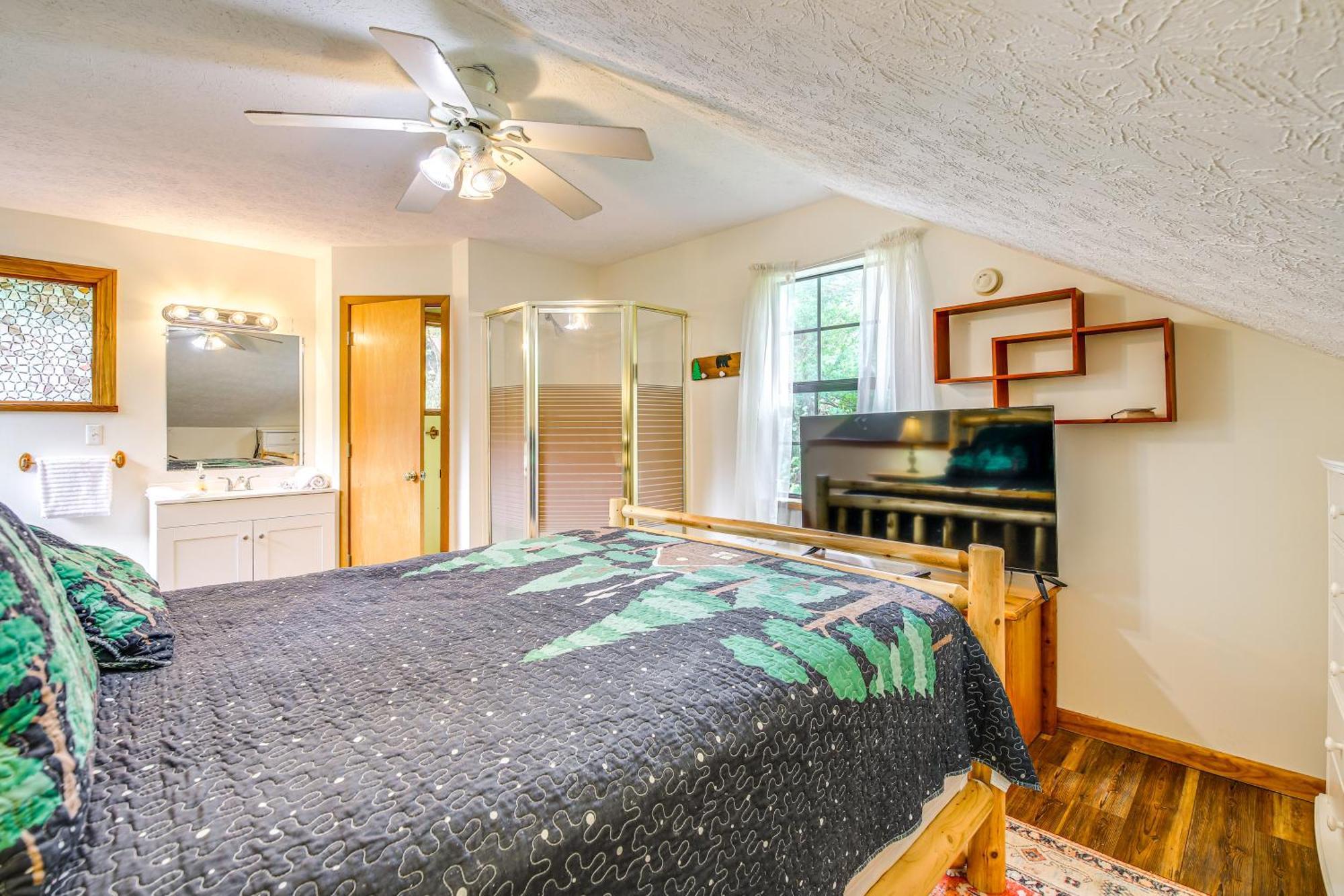 Pet-Friendly Sevierville Rental With Private Hot Tub Екстер'єр фото