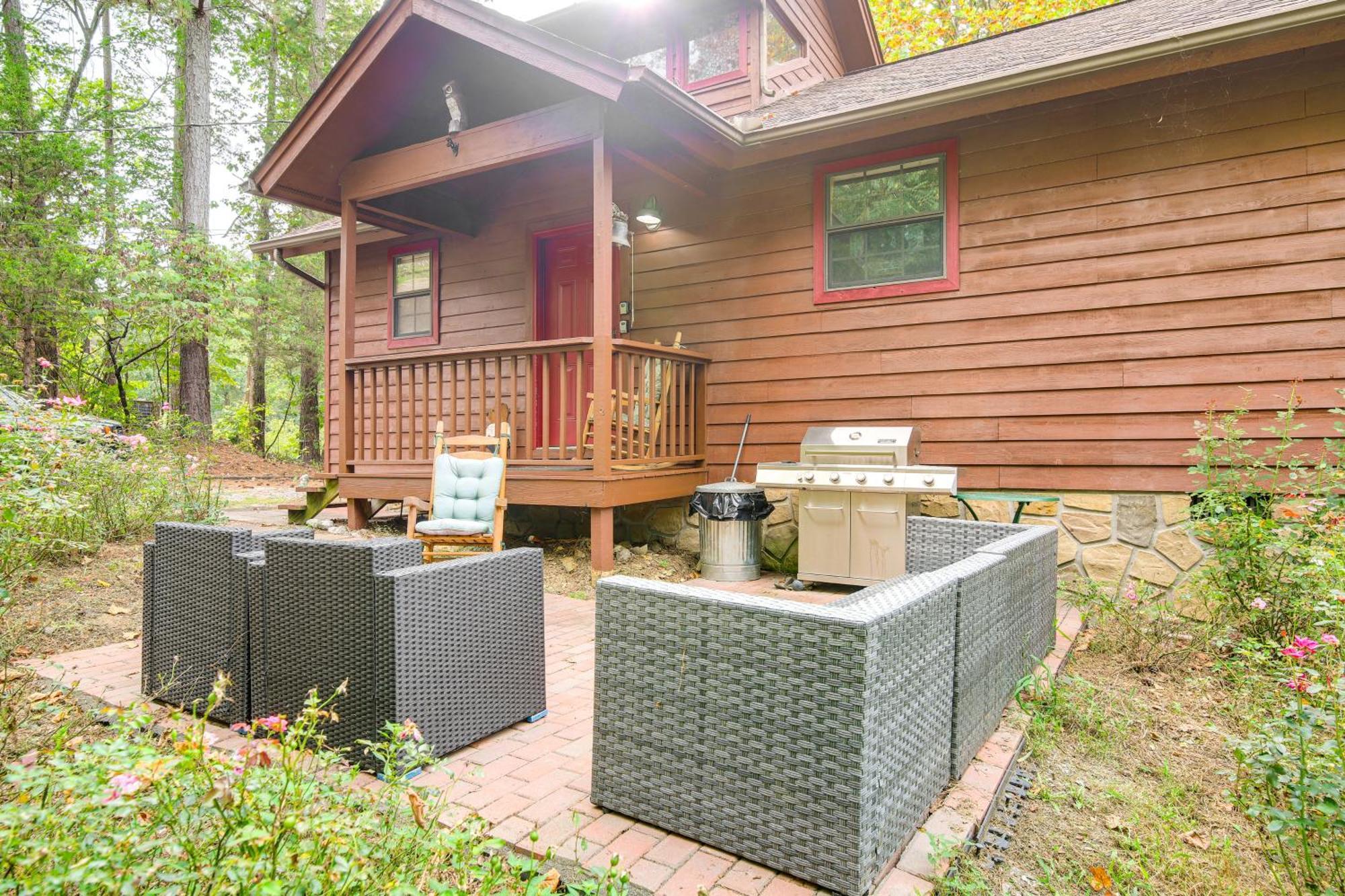 Pet-Friendly Sevierville Rental With Private Hot Tub Екстер'єр фото