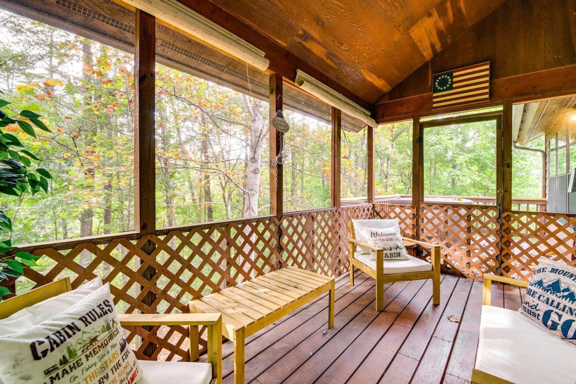 Pet-Friendly Sevierville Rental With Private Hot Tub Екстер'єр фото