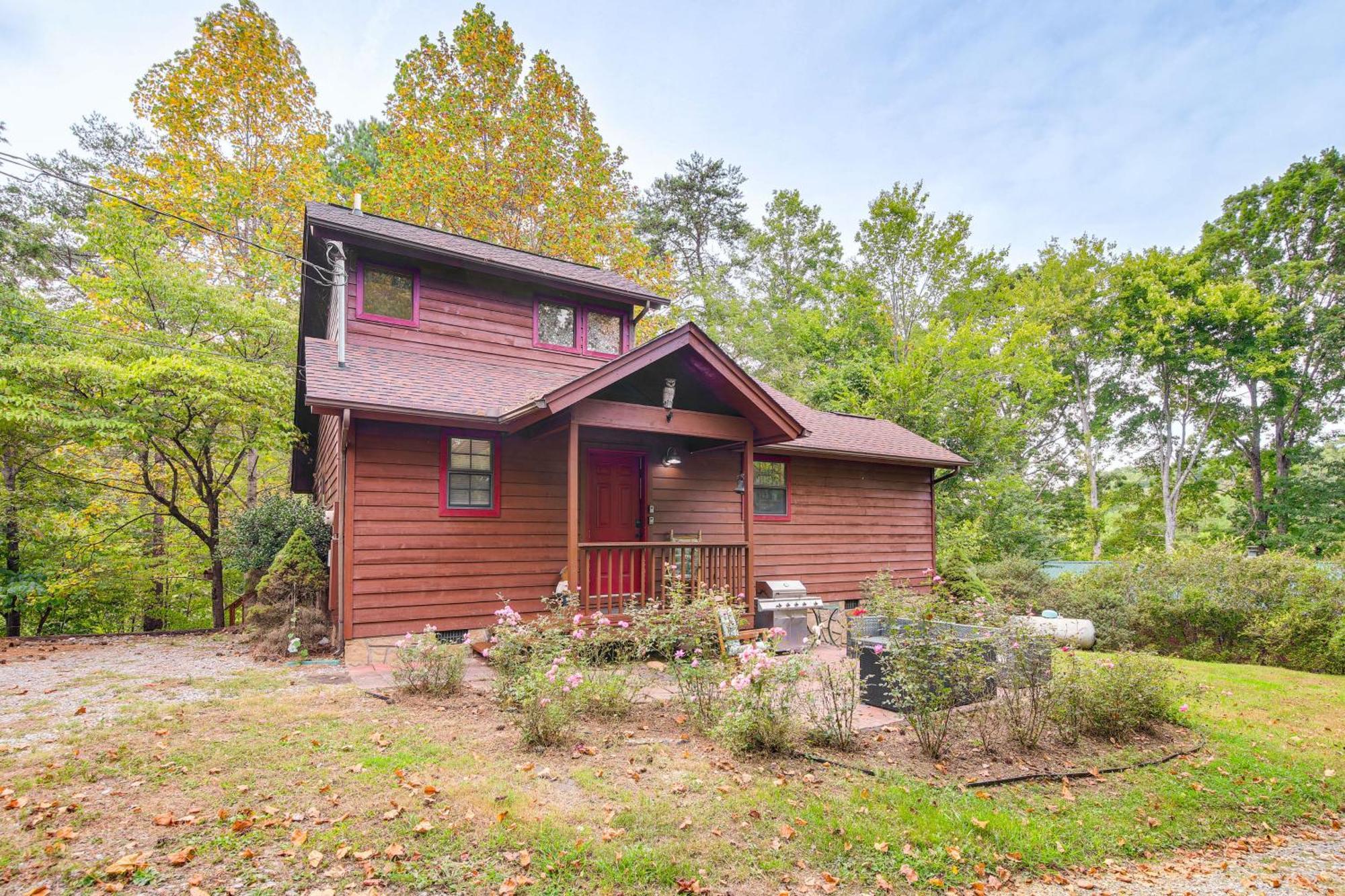 Pet-Friendly Sevierville Rental With Private Hot Tub Екстер'єр фото